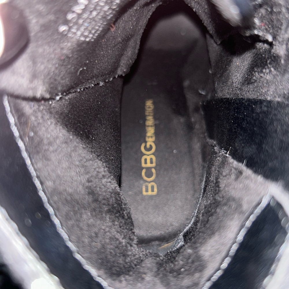 BCBG Generation - Picture 12 of 12